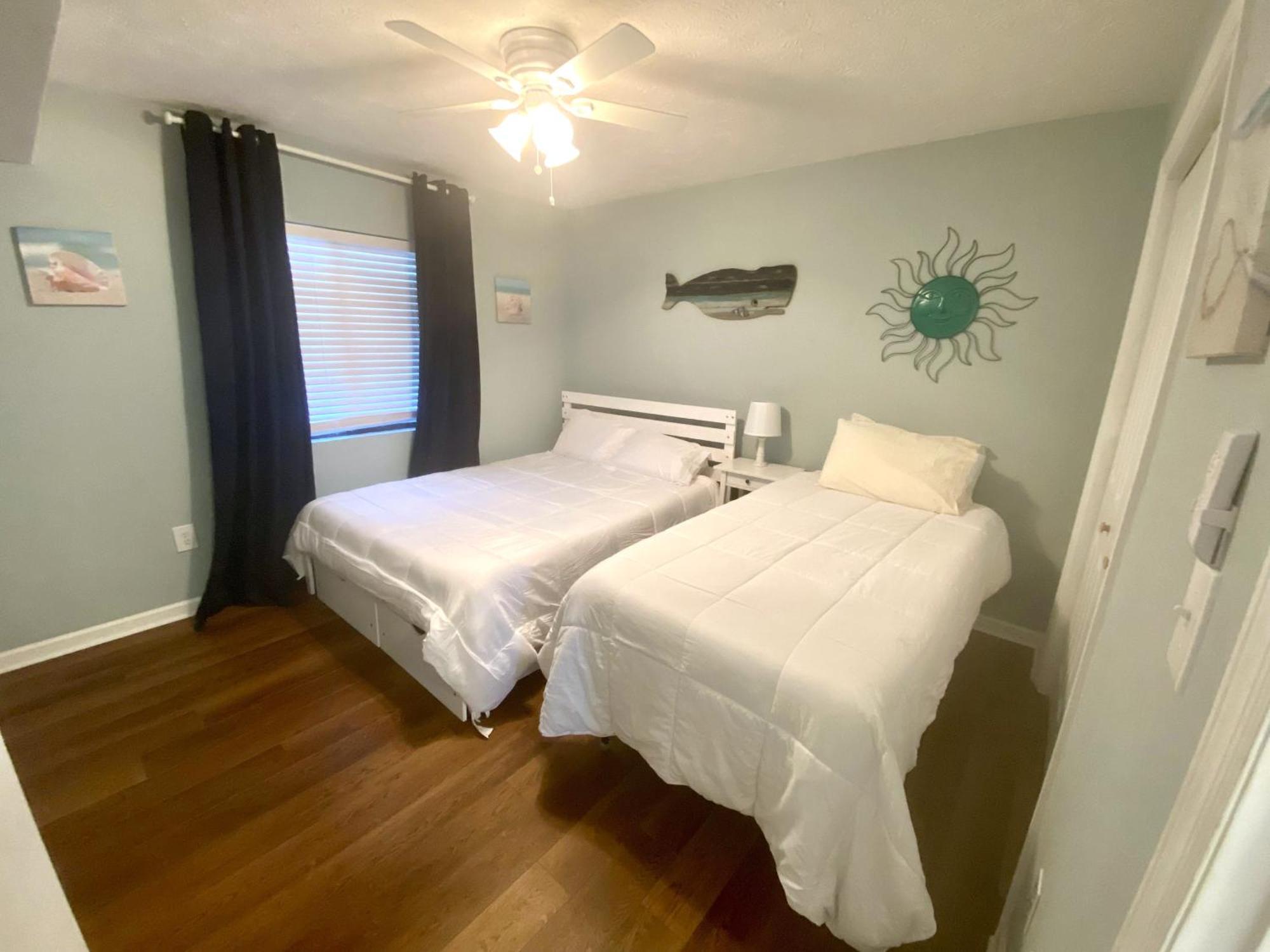 Beautiful Beachfront-Oceanfront First Floor 2Br 2Ba Condo In Cherry Grove, North Myrtle Beach! Renovated With A Fully Equipped Kitchen, 3 Separate Beds, Pool, Private Patio & Steps To The Sand! Екстериор снимка